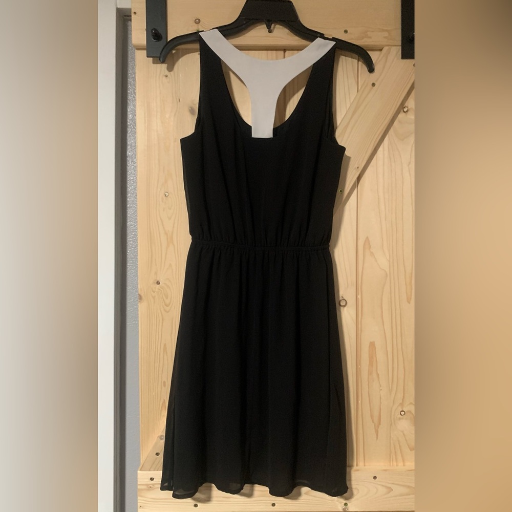 Women’s Dress - Guess